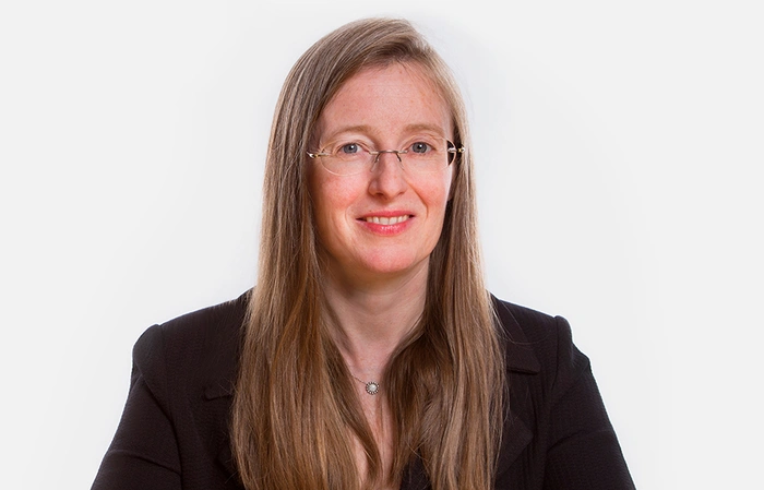 Stephenie Roe D Young & Co | Stephanie Wroe